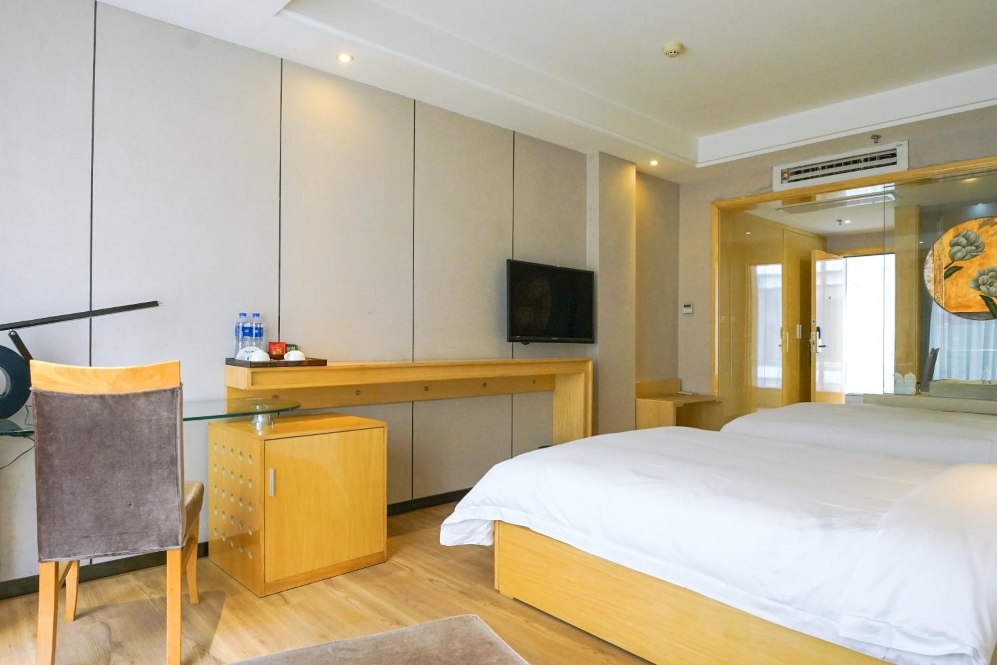 Paco Hotel Ouzhuang Metro Guangzhou-Free Shuttle To Canton Fair Exterior foto