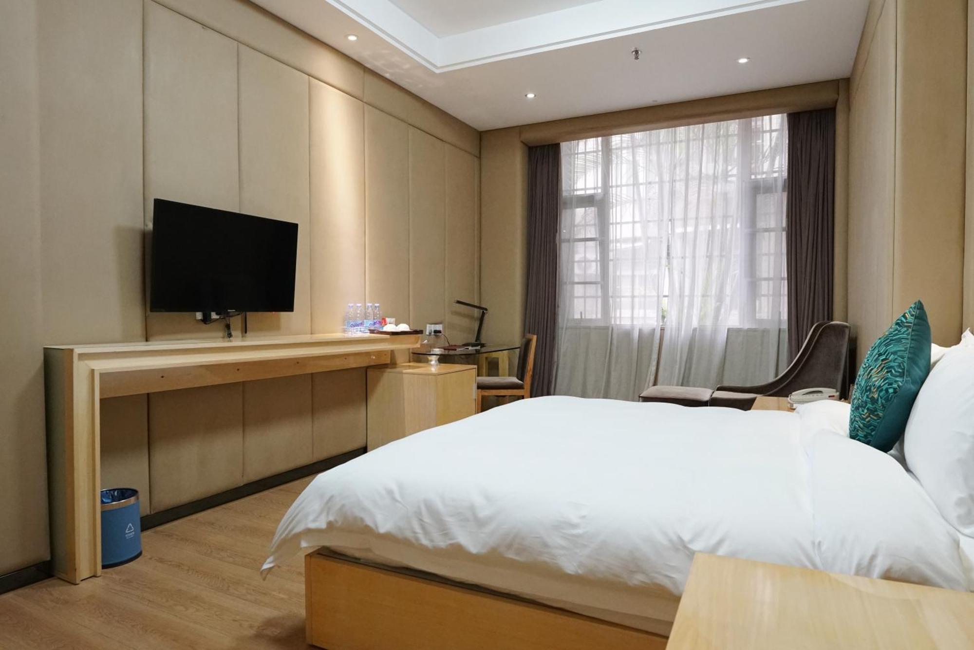 Paco Hotel Ouzhuang Metro Guangzhou-Free Shuttle To Canton Fair Exterior foto
