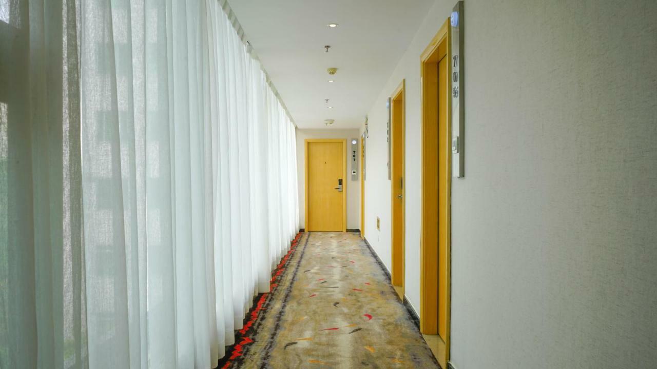 Paco Hotel Ouzhuang Metro Guangzhou-Free Shuttle To Canton Fair Exterior foto